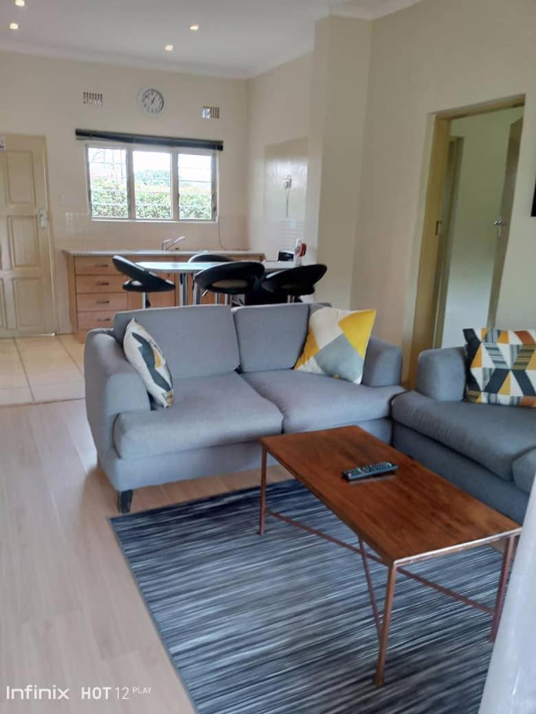 Victoria Apartments ليفينغستون المظهر الخارجي الصورة
